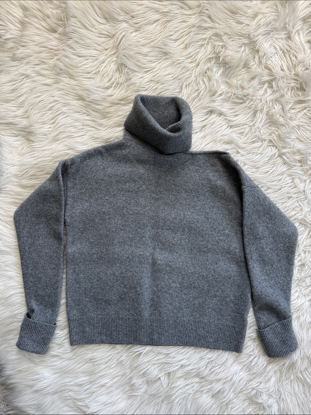 PAIGE Raundi Wool Blend Cutout Shoulder Turtleneck Heather Gray Sweater - Picture 4 of 10